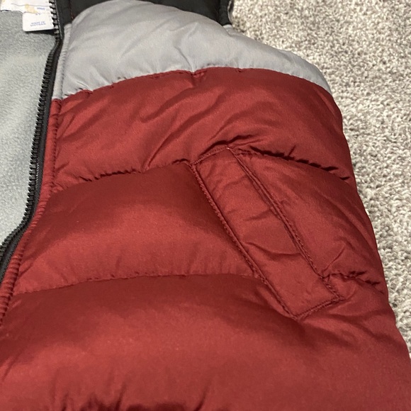 Old Navy Kids Puffer Vest - Red, Gray, and Black - Picture 4 of 8